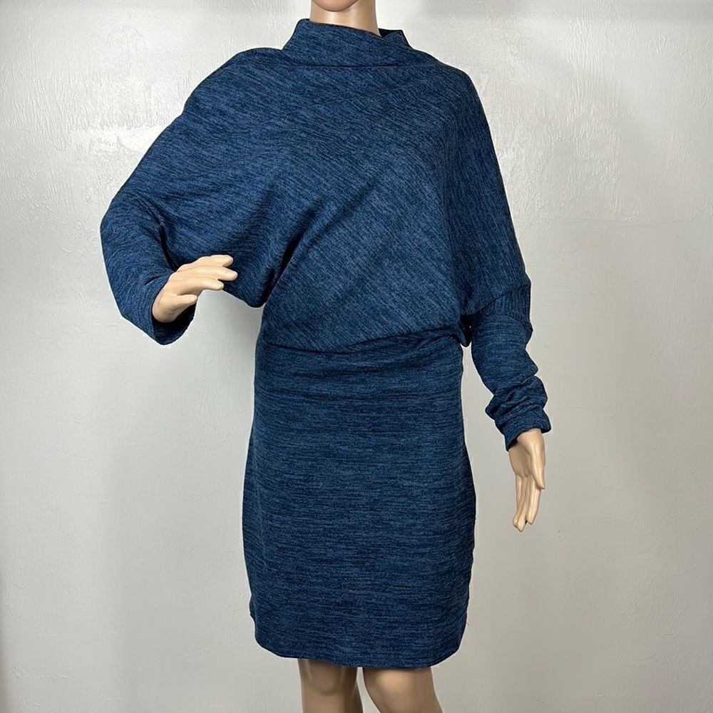 Lolavien Heather Blue Batwing Sleeve Mock Neck Dress Size M